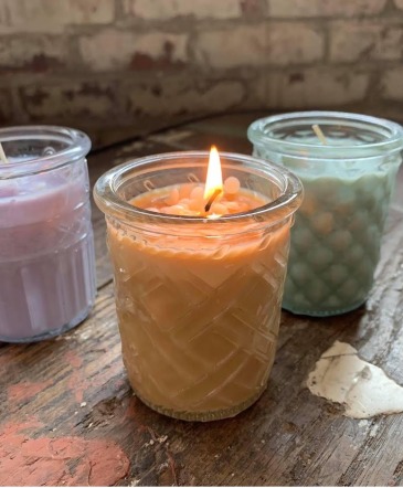 Swan Creek Candles 100% American Grown Soybean Wax Candles in Charlottesville, VA | PLANTSCAPES FLORIST INC