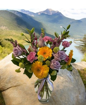 Sweet Blossom Vase arrangement 