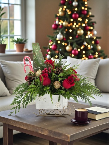 Sweet Christmas Spirit Christmas arrangement in San Juan, PR | ELIKONIA FLOWERS