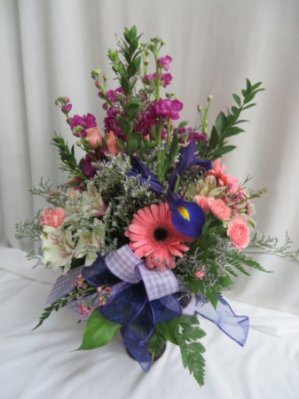 Sweet Dreams Fresh Mixed Vased Arrangement