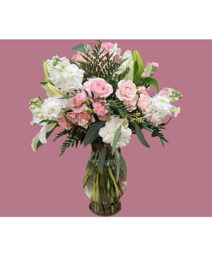 SWEET EMBRACE Rose Arrangement