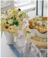 Sweet Florals & Berry Pie  Centerpiece & Pie