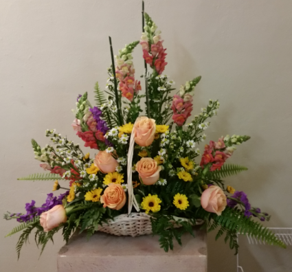 Sweet Garden Fireside Basket