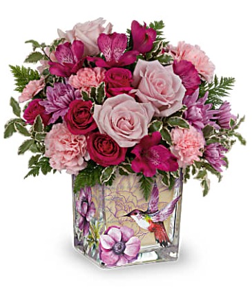 Sweet Hummingbird in Winnipeg, MB | MYRA ROSE FLORIST Sweet Hummingbird in Winnipeg, MB | MYRA ROSE FLORIST
