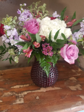 Sweet embrace Vase arrangement