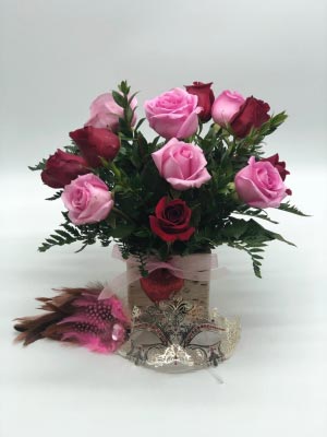 Sweet Kiss / Pre-order Now Valentines' Arrangement in Miami, FL | FLOWERTOPIA Sweet Kiss / Pre-order Now Valentines' Arrangement in Miami, FL | FLOWERTOPIA