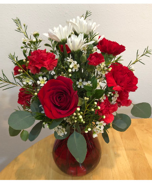 Sweet Love Vase Bouquet