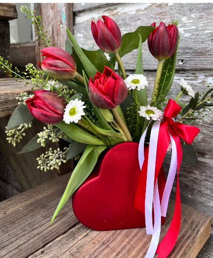 Sweet Romance Fresh Flower Arrangement with Tulips