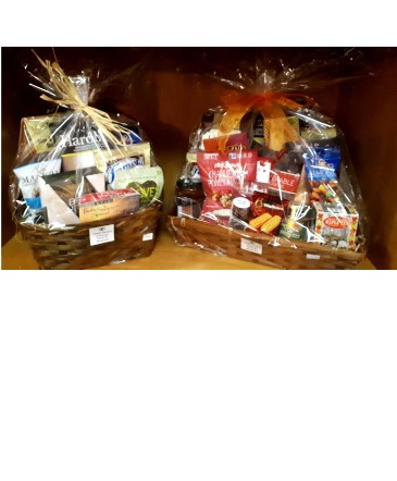 Sweet & Savoury Gourmet Gift Basket in Cherryville, BC | SIMPLY BASKETS & GIFTS