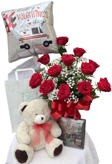 'Beary' in Love Valentine Bundle Dozen Rose Vase in Seguin, TX | DIETZ FLOWER SHOP & TUXEDO RENTAL