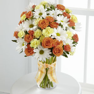 Sweet Splendor in Dickinson, TX | ROSE PETAL FLOWERS Sweet Splendor in Dickinson, TX | ROSE PETAL FLOWERS