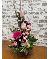 Sweet & Squeaky  Valentine in Winchester, Kentucky | Kindred's Blooms & Gifts Formerly Haggard's Flower