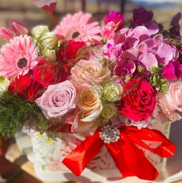 Sweet Valentina  Deluxe best seller  in Kissimmee, FL | Blooms To You