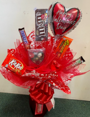 Valentine Candy Chocolate and Roses Candy Bouquet Valentine's Day Candy shops Bouquet