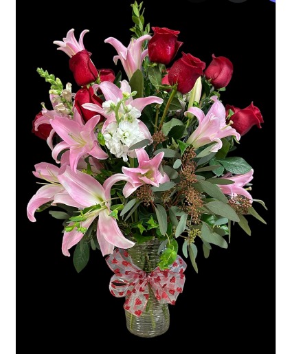 Sweetest Crush Lilies and Roses