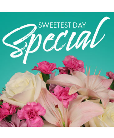 Sweetest Day Special Designer's Choice in Burton, MI | FENNER'S FLORAL & DESIGN COMPANY Sweetest Day Special Designer's Choice in Burton, MI | FENNER'S FLORAL & DESIGN COMPANY