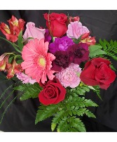 Sweetest Love!  Vase Arrangement 
