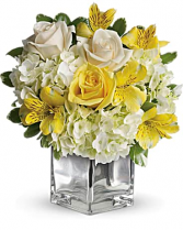 Sweetest Sunrise Bouquet Cube Teleflora