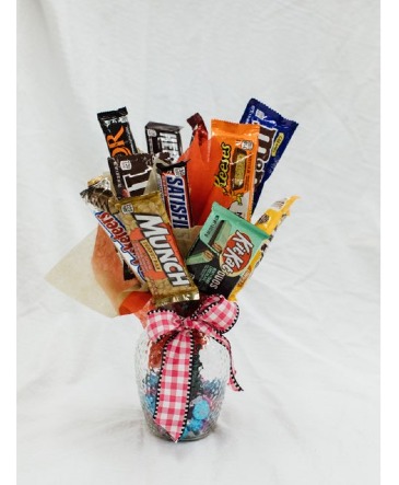 Sweetest Thing Candy Bar Bouquet in Union, MO | Sisterchicks Flowers and More LLC 