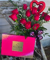 Sweetheart bundle Vase arrangement 