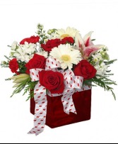 CHRISTMAS RIBBON & ROSES BOUQUET 