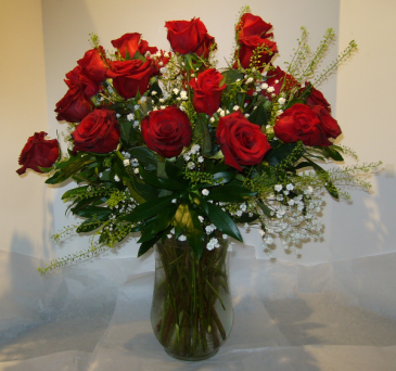 SWEETHEART SPECIAL 2 Dozen Premium Rose Arrangement in Parksville, BC ...