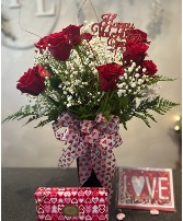 Sweetheart Surprise  Dozen Roses &1/2 lb Chocolate Covered Strawberries