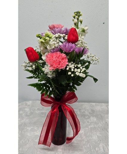 Sweetheart Vase Flower Arrangement 