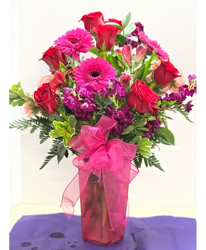 Sweethearts Bouquet  Vase arrangement 