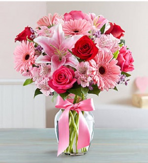Sweetheart's Delight Vase Arrangement