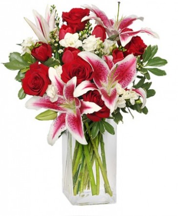 SWEETLY-SCENTED Bouquet of Flowers in Riverside, CA | Willow Branch Florist of Riverside