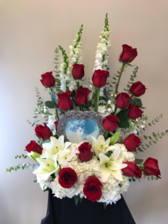 Sympathy Sympathy Arrangement frame not included