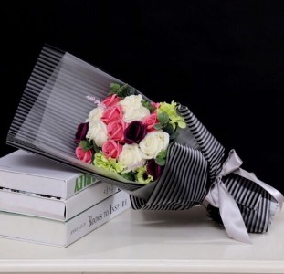Symphony of roses Hand bouquet