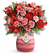 T20V300B Teleflora's Playfully Pink Bouquet DX