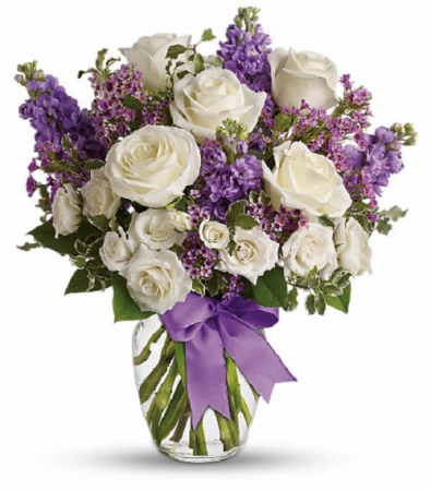 T50-1B Enchanted Cottage DX Vase Arrangement