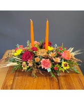 Table centerpiece with 2 candles 