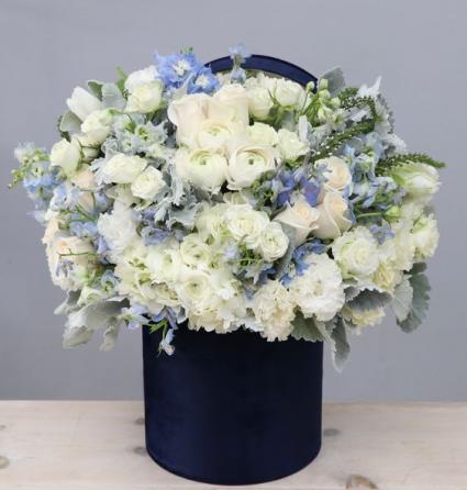 Bonny Blue Belle in Oakville ON ANN S FLOWER BOUTIQUE Wedding