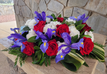 Table-Top Service Centerpiece Urn or Picture Memorial 