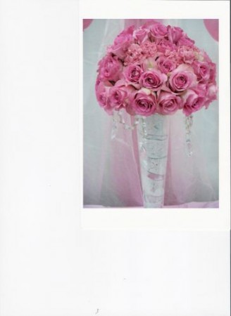 Elegant Roses and Carnations Table Scape