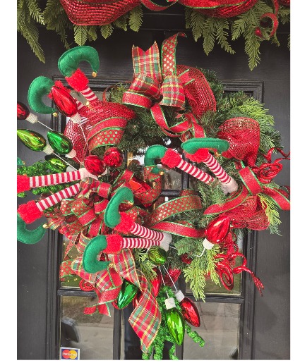 Tangled up Elves Wreath