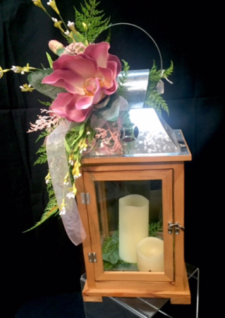Tasteful Lantern