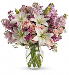 Teleflora Blossoming Romance Fresh Flowers in Auburndale, FL | The House of Flowers Teleflora Blossoming Romance Fresh Flowers in Auburndale, FL | The House of Flowers