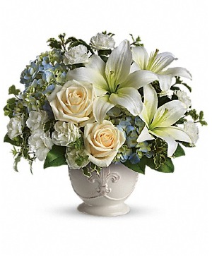 Teleflora's Beautiful Dreams Fresh arrangement in a Teleflora Container