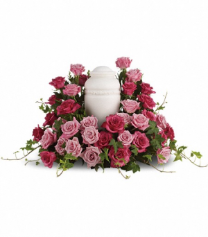 Teleflora's Bed Of Pink Roses 