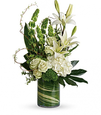 Teleflora's Botanical Beauty Fresh Arrangement