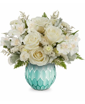 Teleflora's Chic Charm 