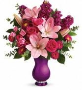 Teleflora's Dazzling Style Bouquet