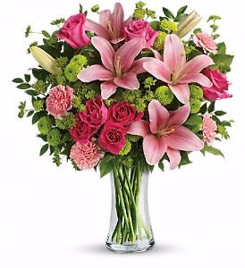 Teleflora's Dressed To Impress Bouquet