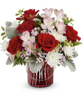 Teleflora's Garden Glow Bouquet 