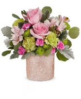 Teleflora's Glamour And Glitter Bouquet 